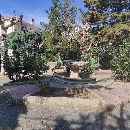 San Bartolomé de Pinares Hostal El Patio Restaurante מראה חיצוני תמונה