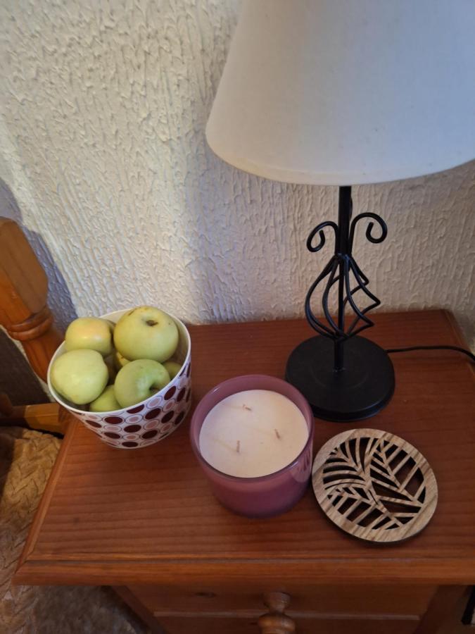 San Bartolomé de Pinares Hostal El Patio Restaurante מראה חיצוני תמונה